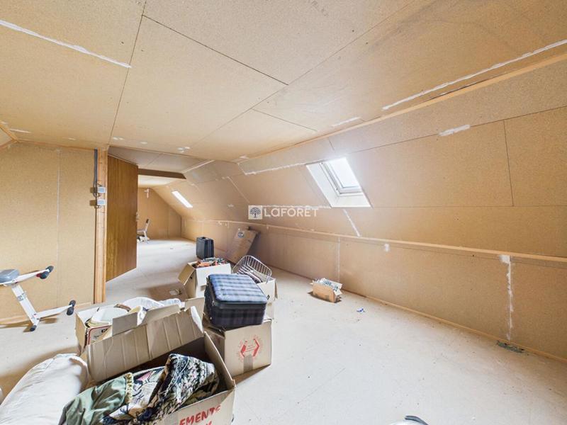 Propriété - 185 m² - 13 pièces