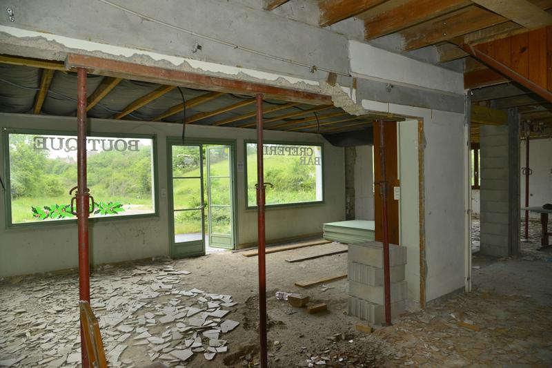 Local commercial - 350 m² - 12 pièces