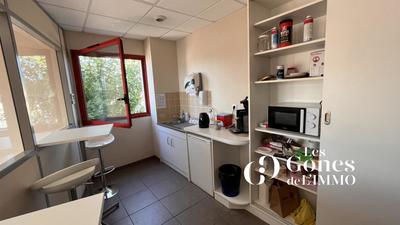 Bureau - 200 m²