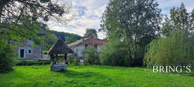 Maison - 361 m² - 7 pièces