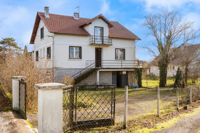 Maison en pierre - 135 m² - 6 pièces