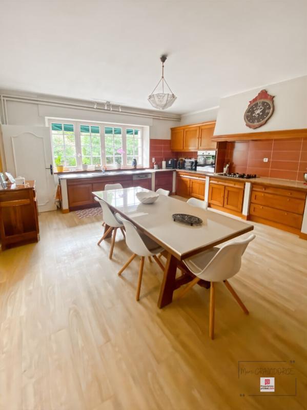 Propriété - 390 m² - 13 pièces