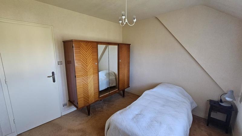 Maison - 125 m² - 8 pièces