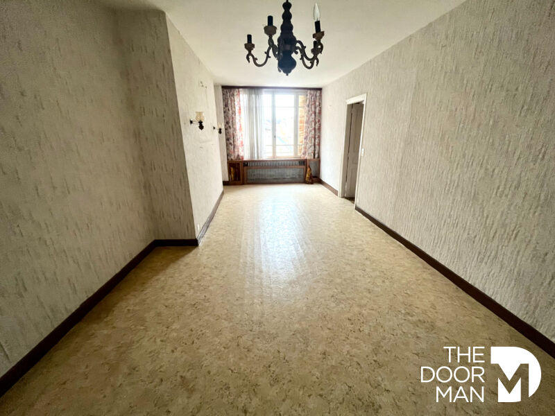 Maison - 155 m² - 8 pièces