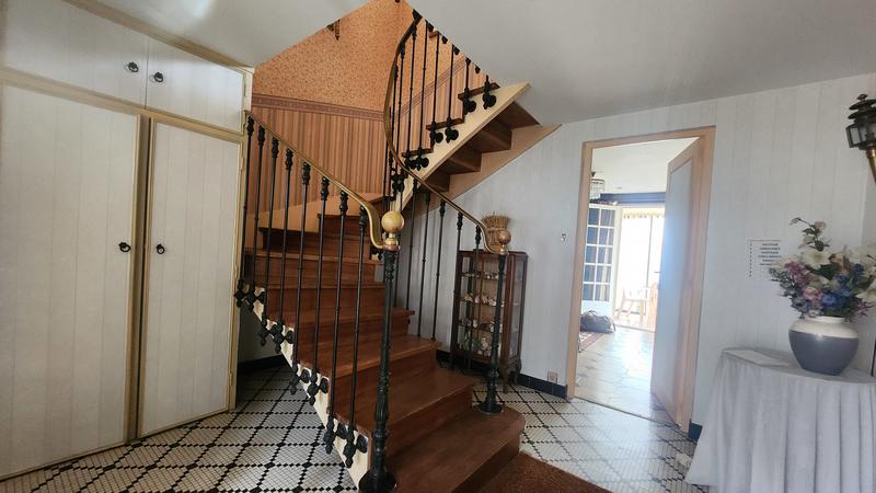 Maison - 122 m² - 7 pièces