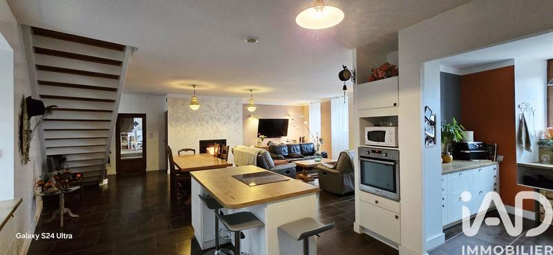 Maison de village - 173 m² - 8 pièces