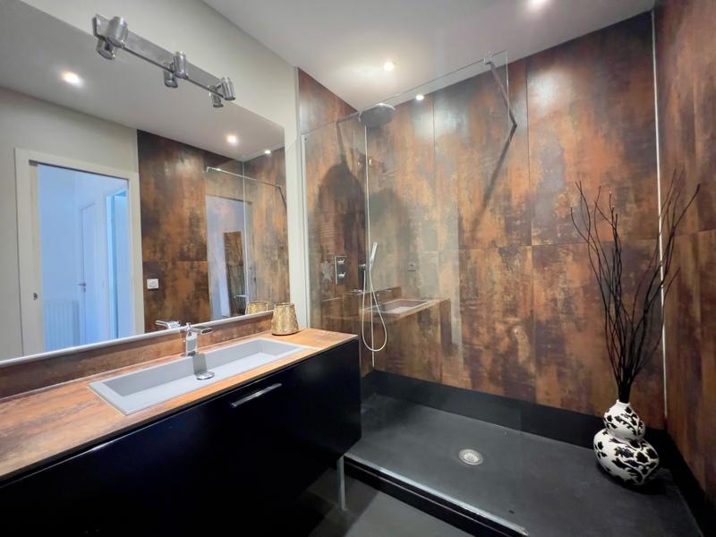 Appartement - 115 m² - 4 pièces