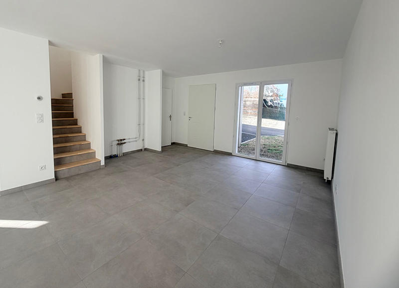 Maison - 99 m² - 4 pièces