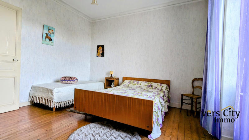 Maison - 135 m² - 6 pièces