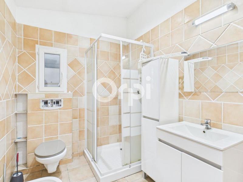 Maison - 286 m² - 7 pièces