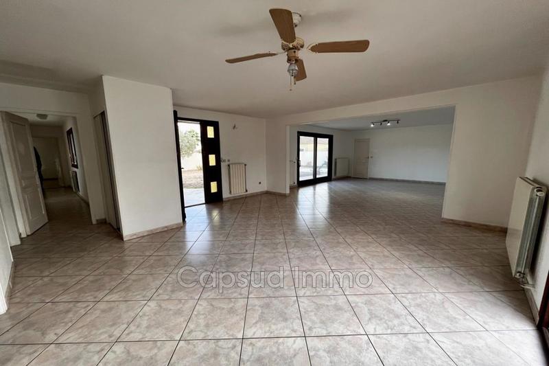 Maison - 180 m² - 5 pièces