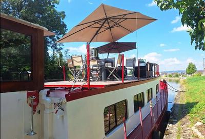 Péniche - 100 m² - 4 pièces