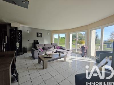 Maison - 144 m² - 5 pièces