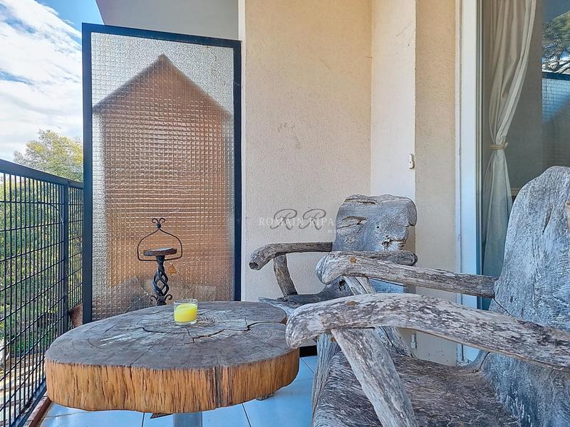 Appartement - 93 m² - 4 pièces