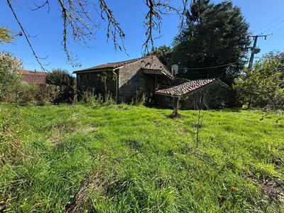 Maison - 98 m² - 6 pièces