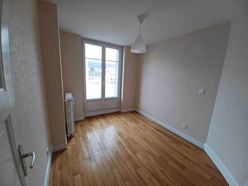 Appartement - 86 m² - 4 pièces