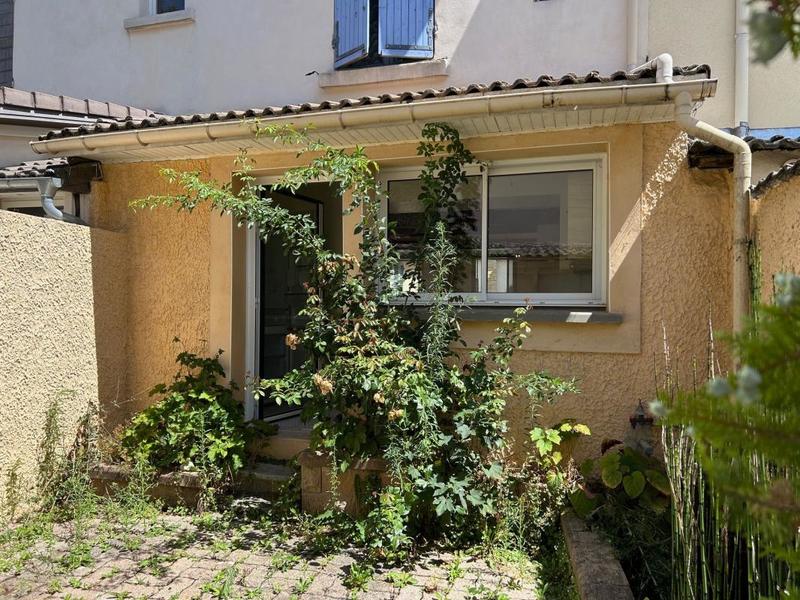 Maison de ville - 112 m² - 6 pièces