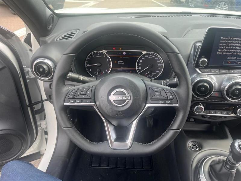 Nissan Juke F16a Shadow Dig-T 114