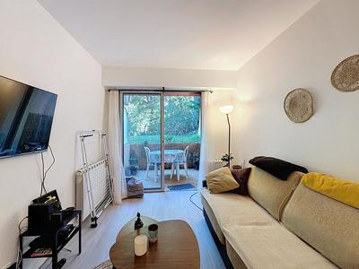 Studio - 34 m² - 2 pièces