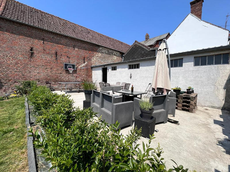 Maison - 182 m² - 7 pièces