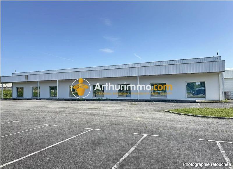 Bureau - 1 444 m² - 3 pièces