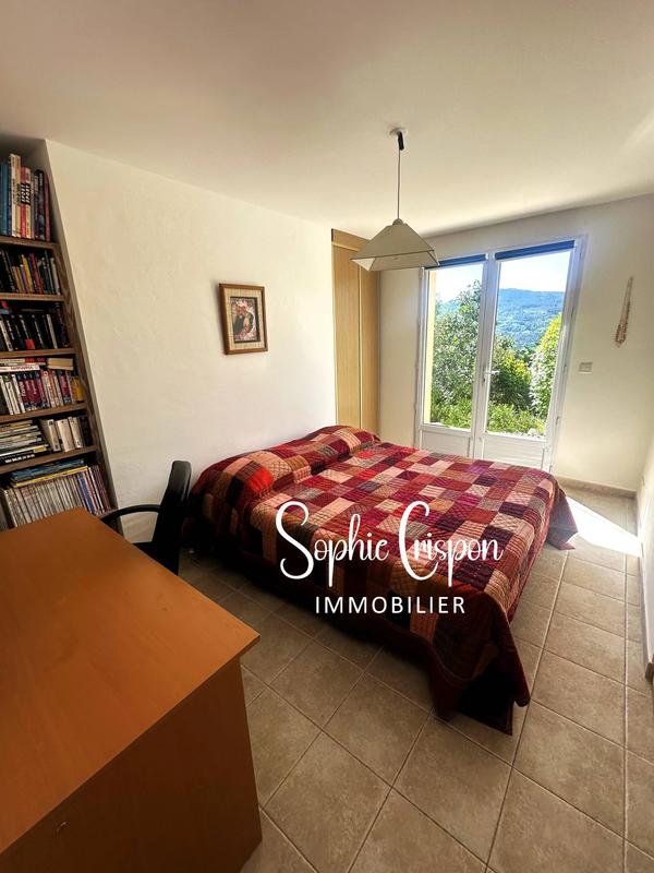 Villa - 209 m² - 7 pièces