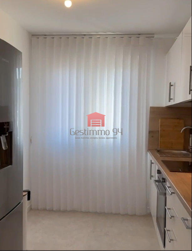 Maison contemporaine - 82 m² - 4 pièces