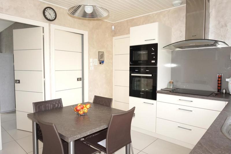 Maison - 91 m² - 5 pièces