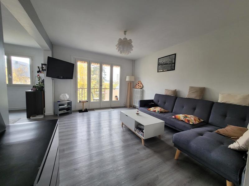 Appartement - 72 m² - 3 pièces