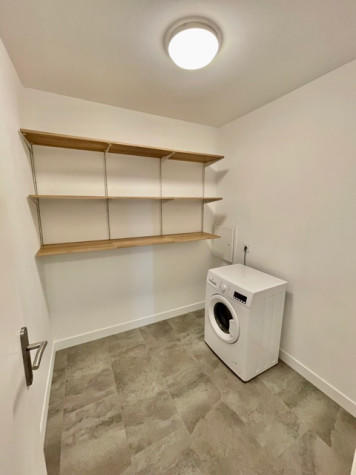 Chambre - 12 m² - 5 pièces