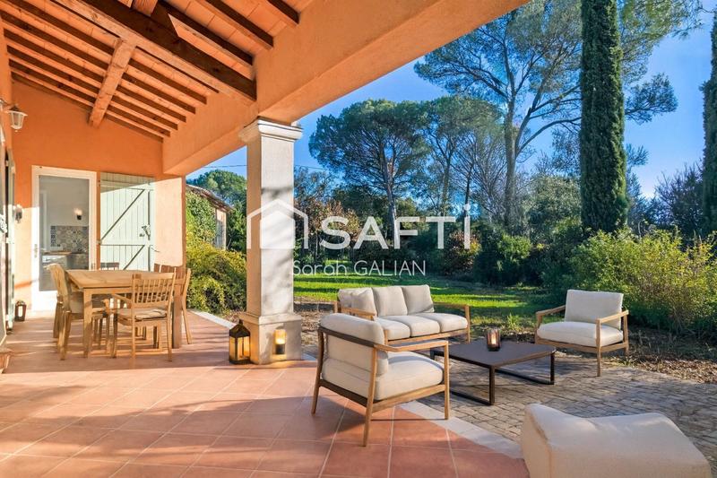 Maison - 140 m² - 6 pièces