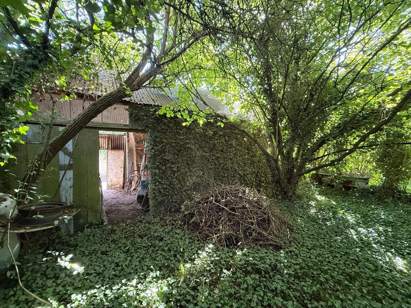 Parking / Garage - 30 m²