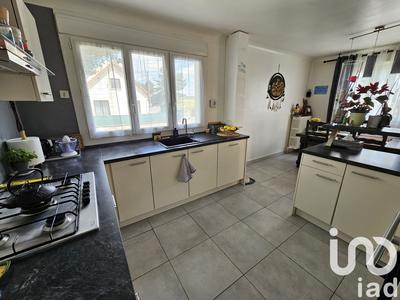 Maison - 101 m² - 5 pièces