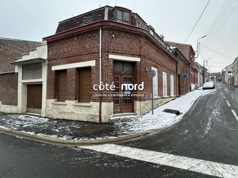 Maison ancienne - 276 m² - 7 pièces