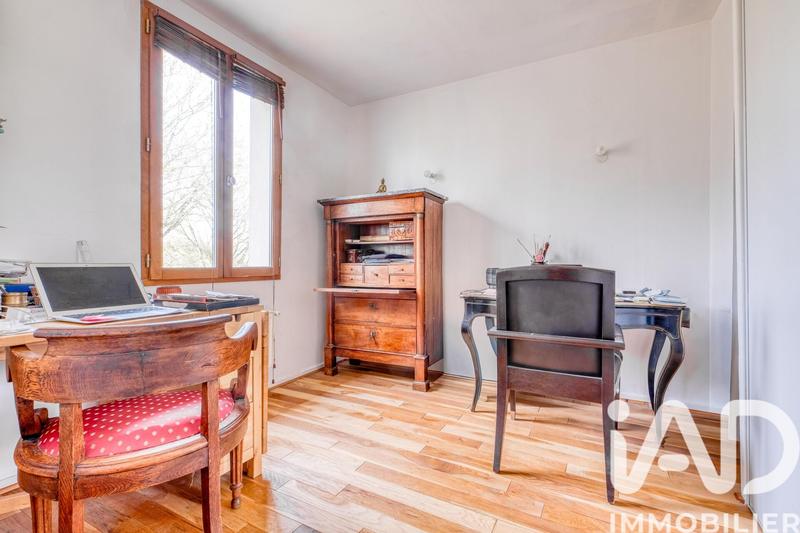 Maison - 224 m² - 9 pièces
