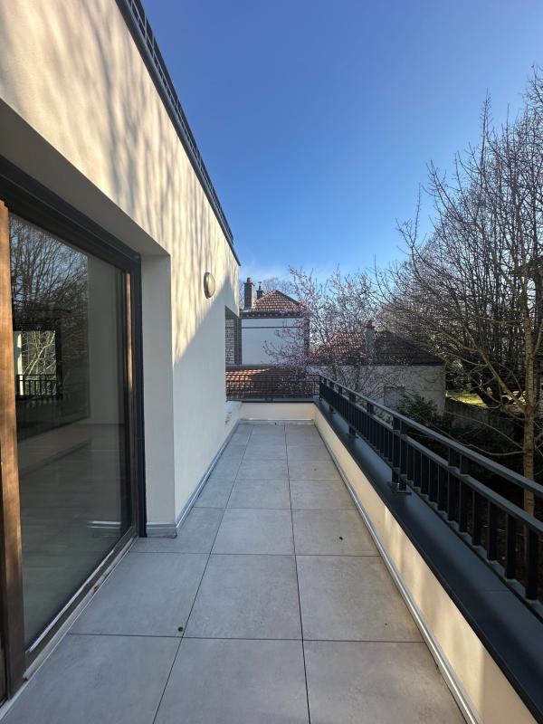 Appartement - 86 m² - 4 pièces