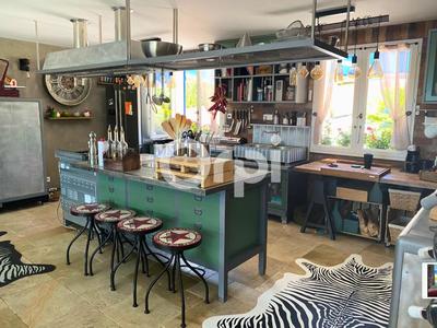 Villa - 204 m² - 5 pièces