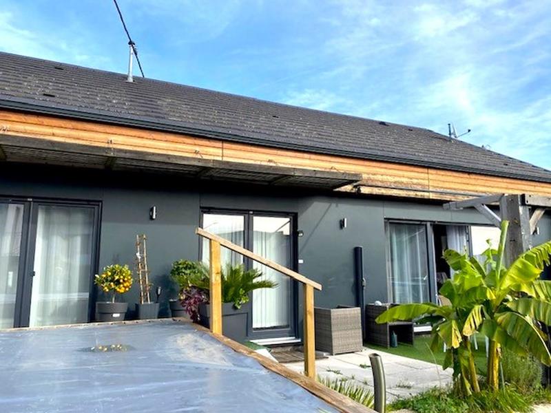 Maison - 96 m² - 5 pièces