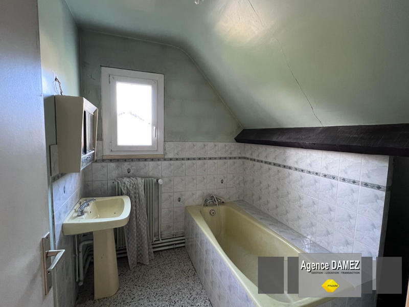 Maison - 200 m² - 8 pièces