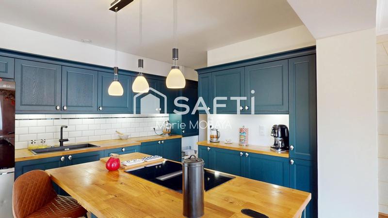 Maison - 172 m² - 6 pièces