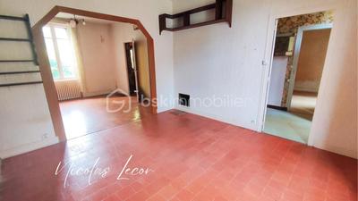 Maison - 150 m² - 7 pièces