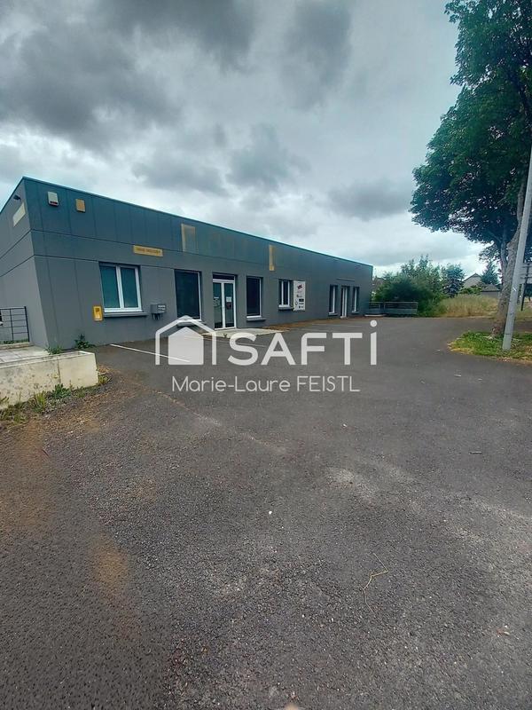 Local commercial - 334 m² - 10 pièces