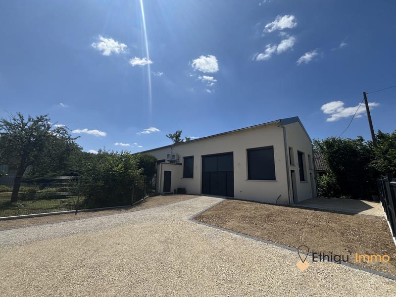 Maison contemporaine - 265 m² - 5 pièces