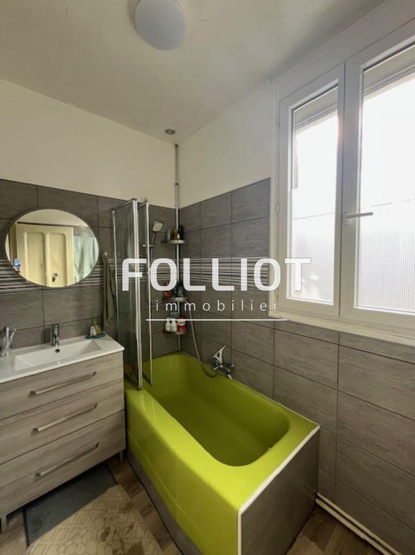 Maison - 79 m² - 5 pièces