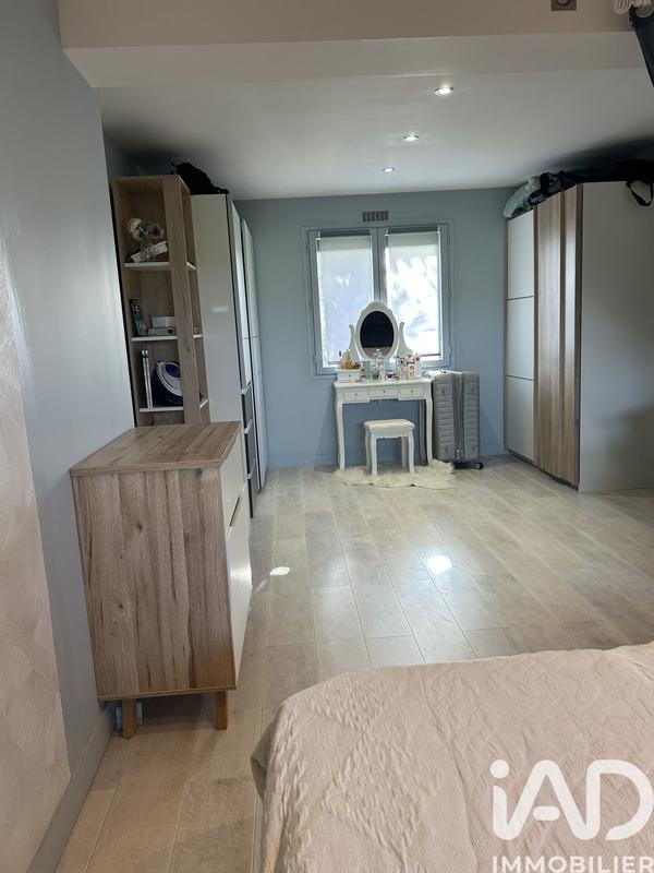 Maison - 156 m² - 7 pièces