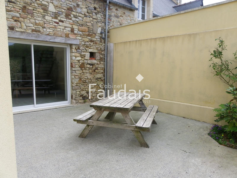 Maison - 104 m² - 5 pièces