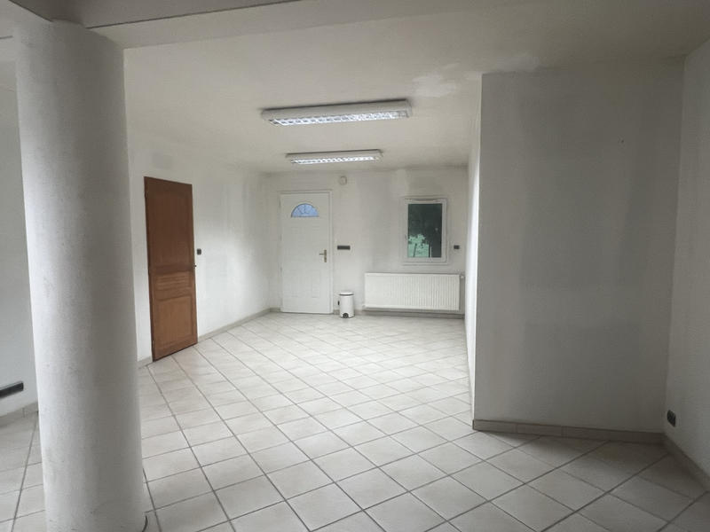 Bureau - 75 m² - 3 pièces