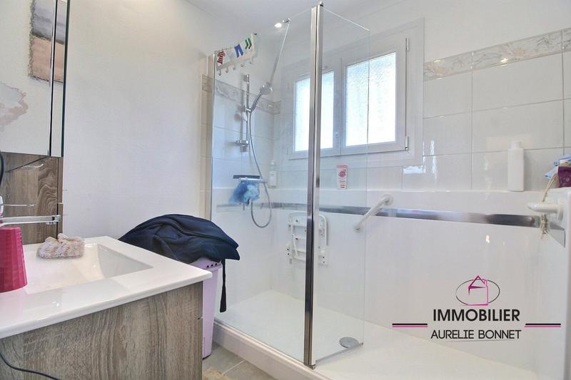 Maison - 84 m² - 5 pièces