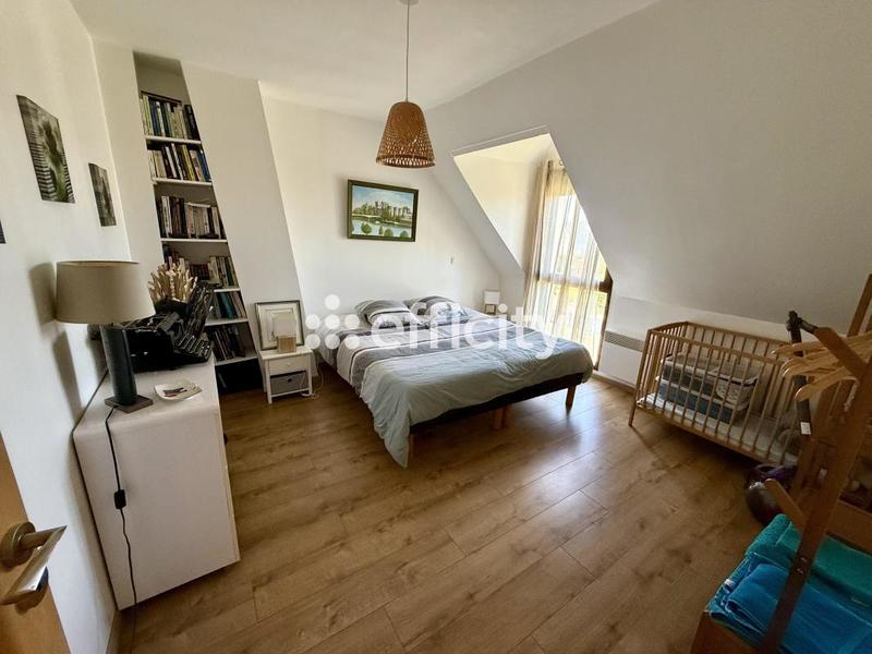 Pavillon - 147 m² - 7 pièces