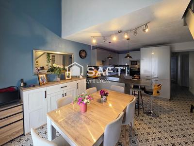 Appartement - 81 m² - 5 pièces